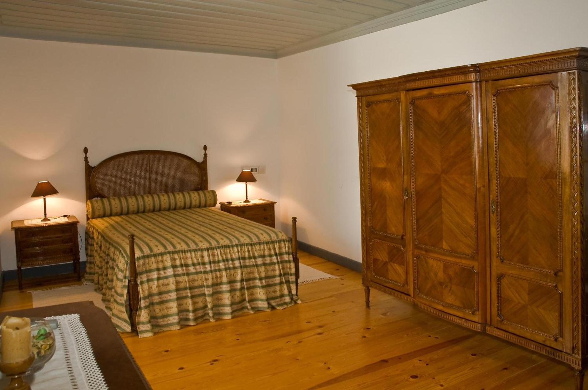 Solar Dos Caldeira E Bourbon Guest House Zebras ภายนอก รูปภาพ